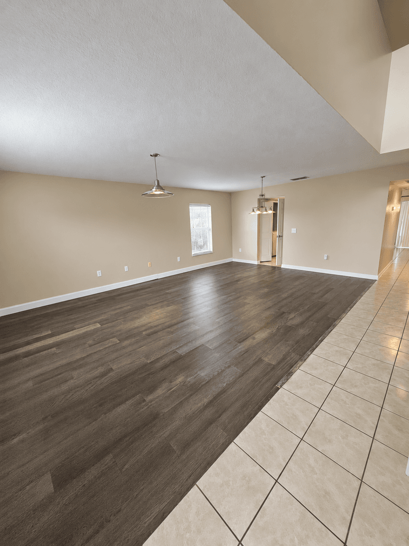 Sanford House: 410 Fairfield Drive