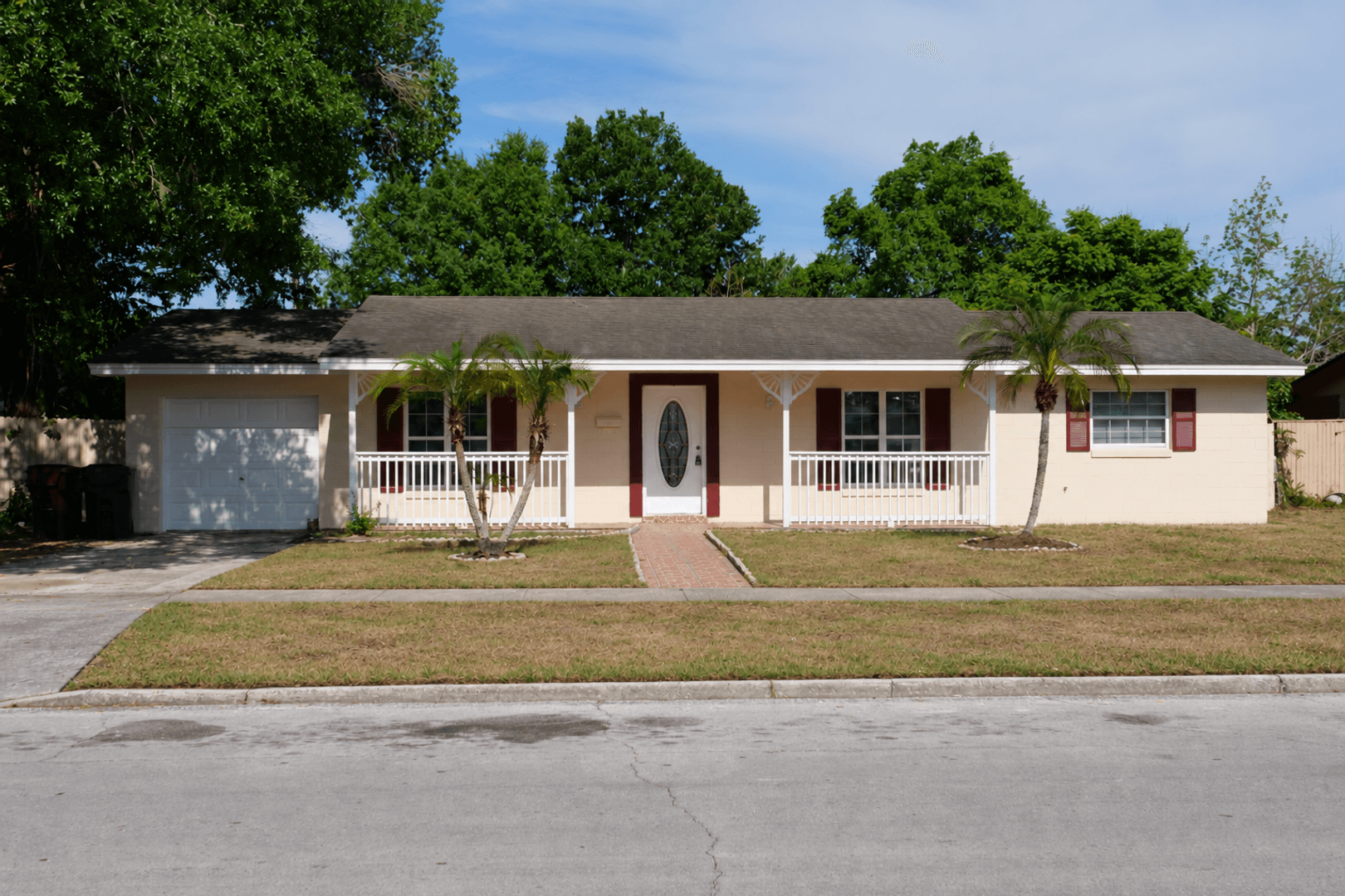 Orlando House: 521 Chiles Lane