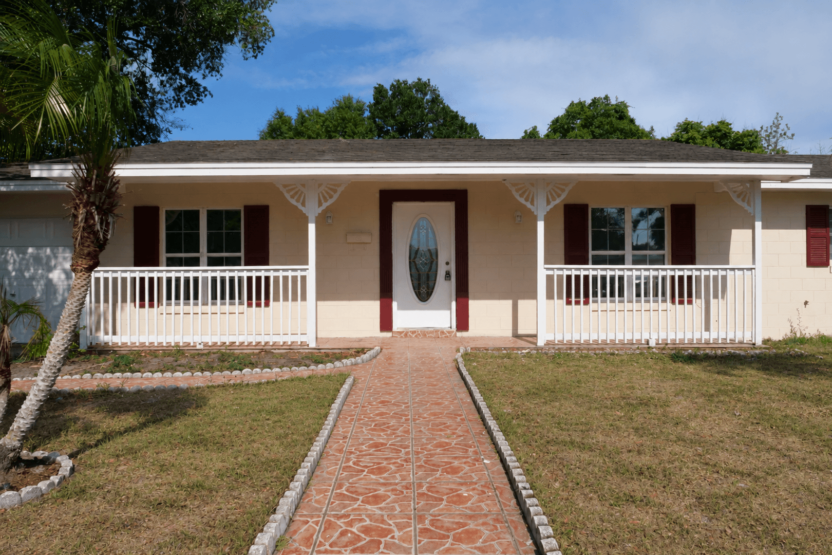 Orlando House: 521 Chiles Lane