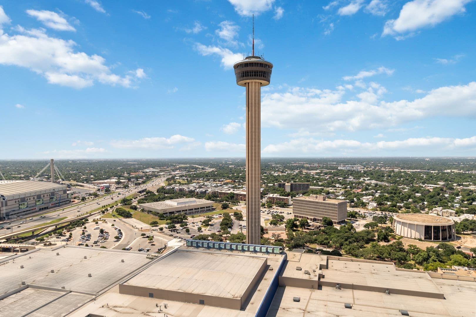 San Antonio House: 610 E Market St #2915