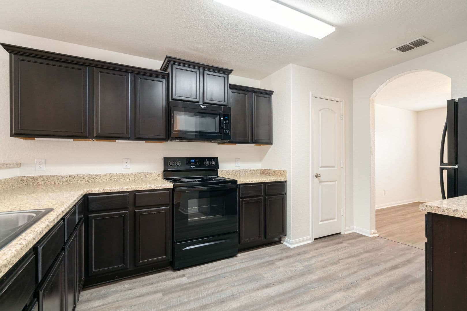 San Antonio House: 3923 Southton View