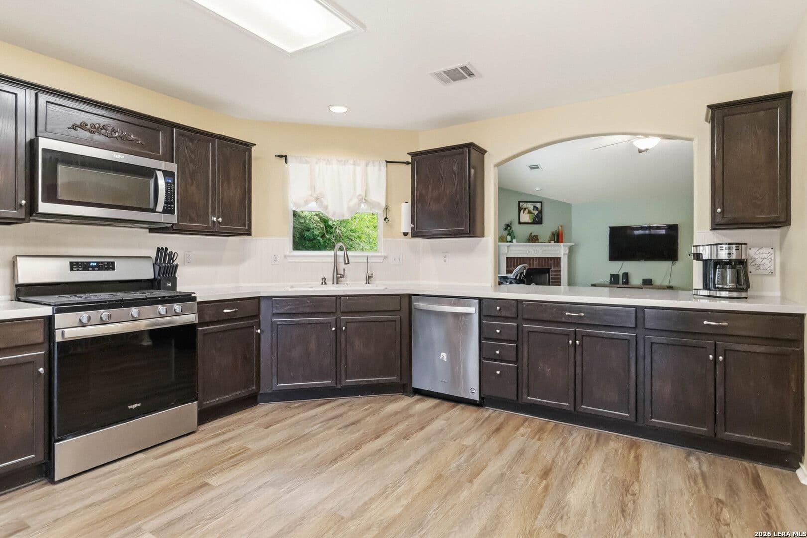 San Antonio House: 9003 Hilltop Crossing Dr
