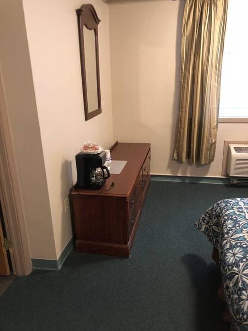 Rome Apartment: 66 Geiger Road