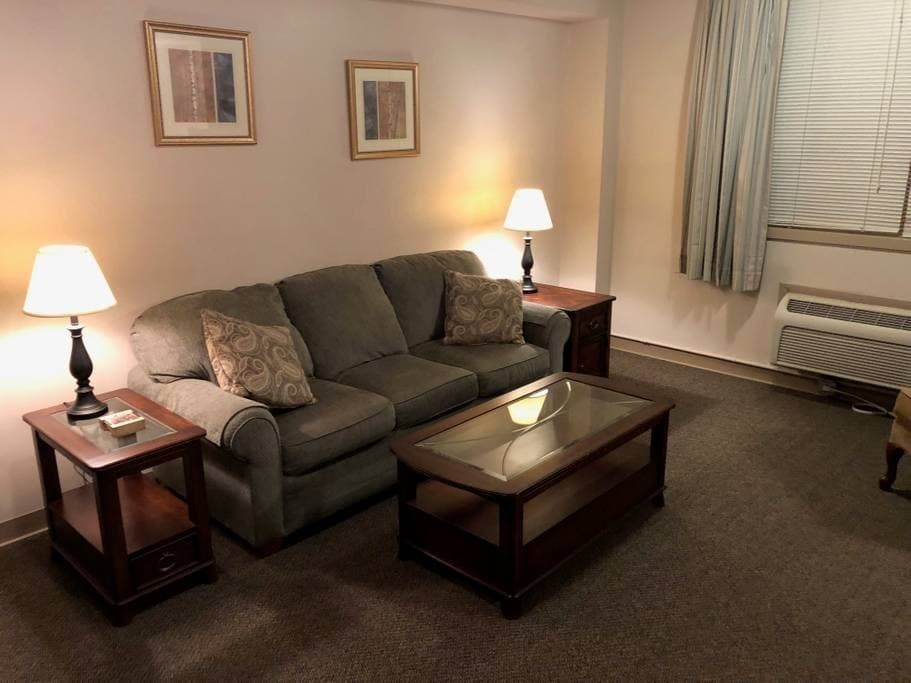 Rome Apartment: 66 Geiger Road
