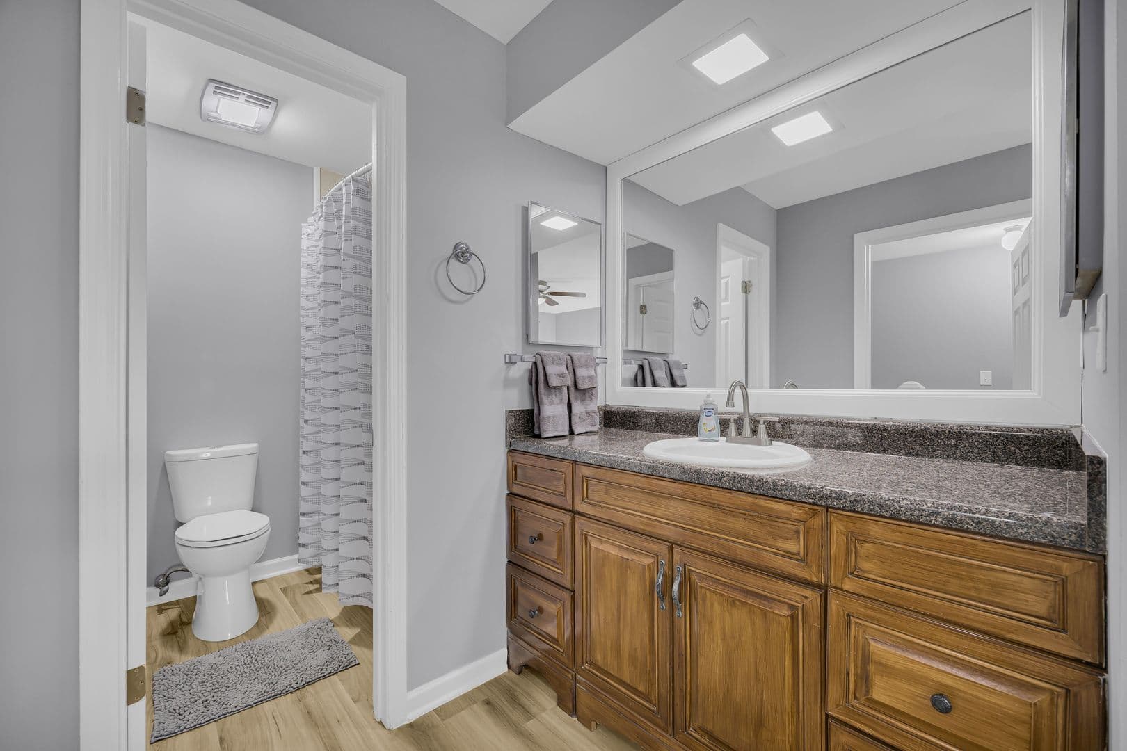 Athens Apartment: 290 Appleby Drive #268