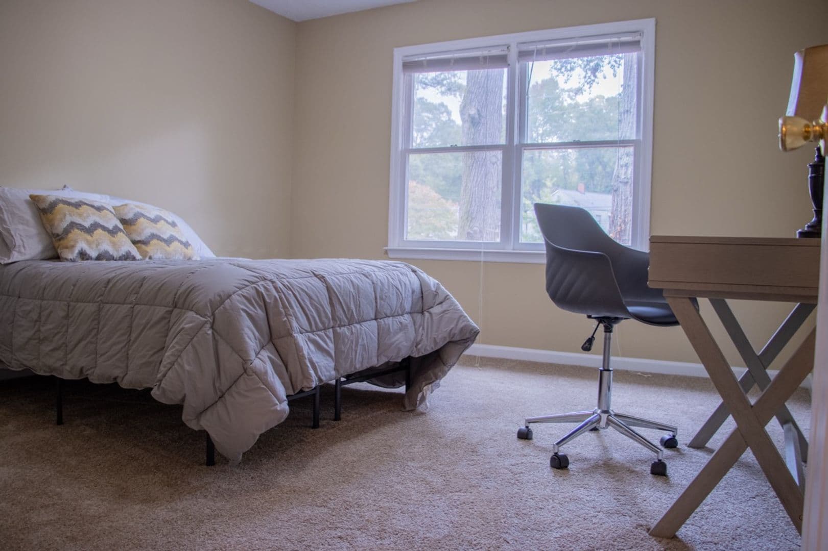 Athens Apartment: 170 Northview Drive #6
