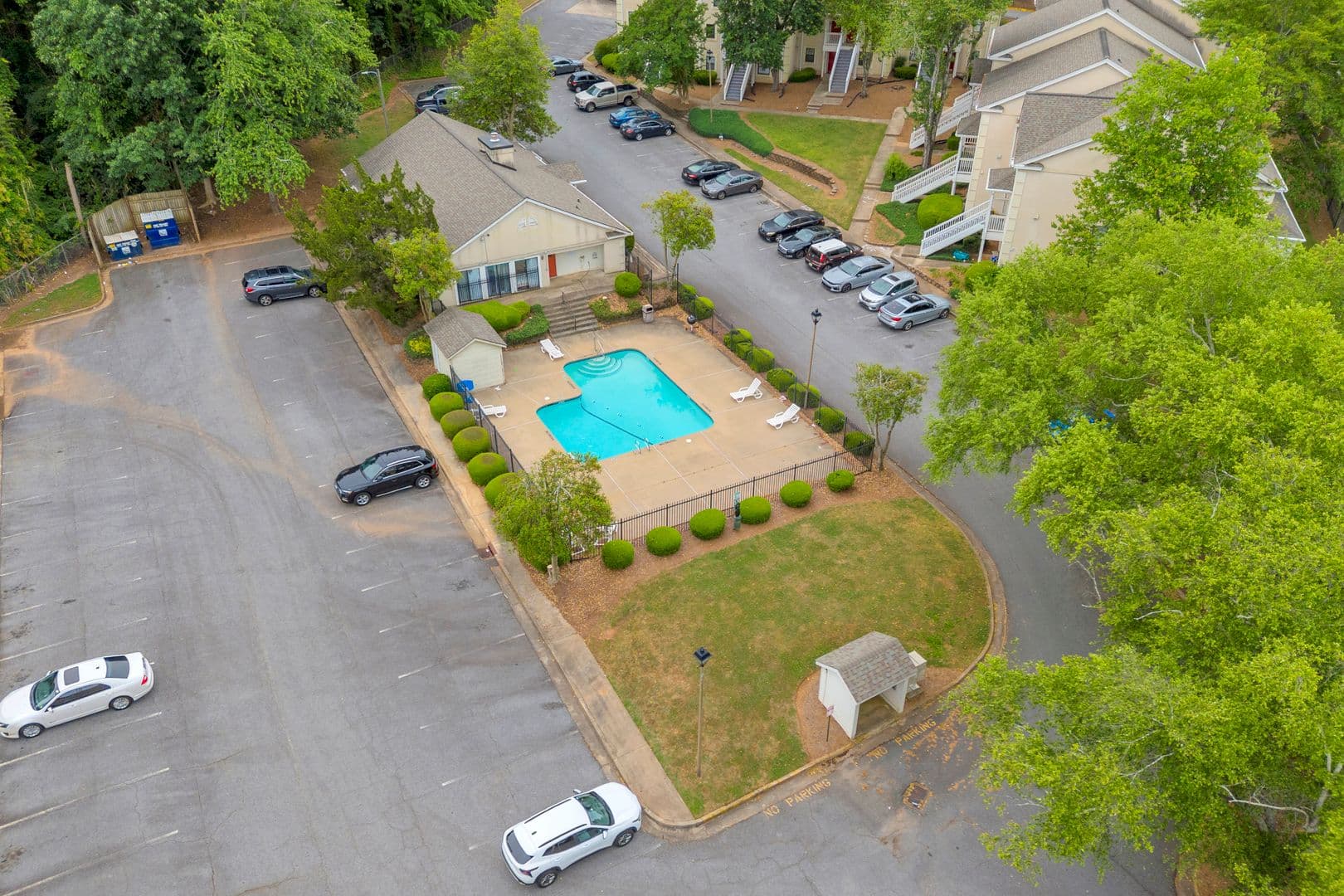 Athens Apartment: 290 Appleby Drive #268