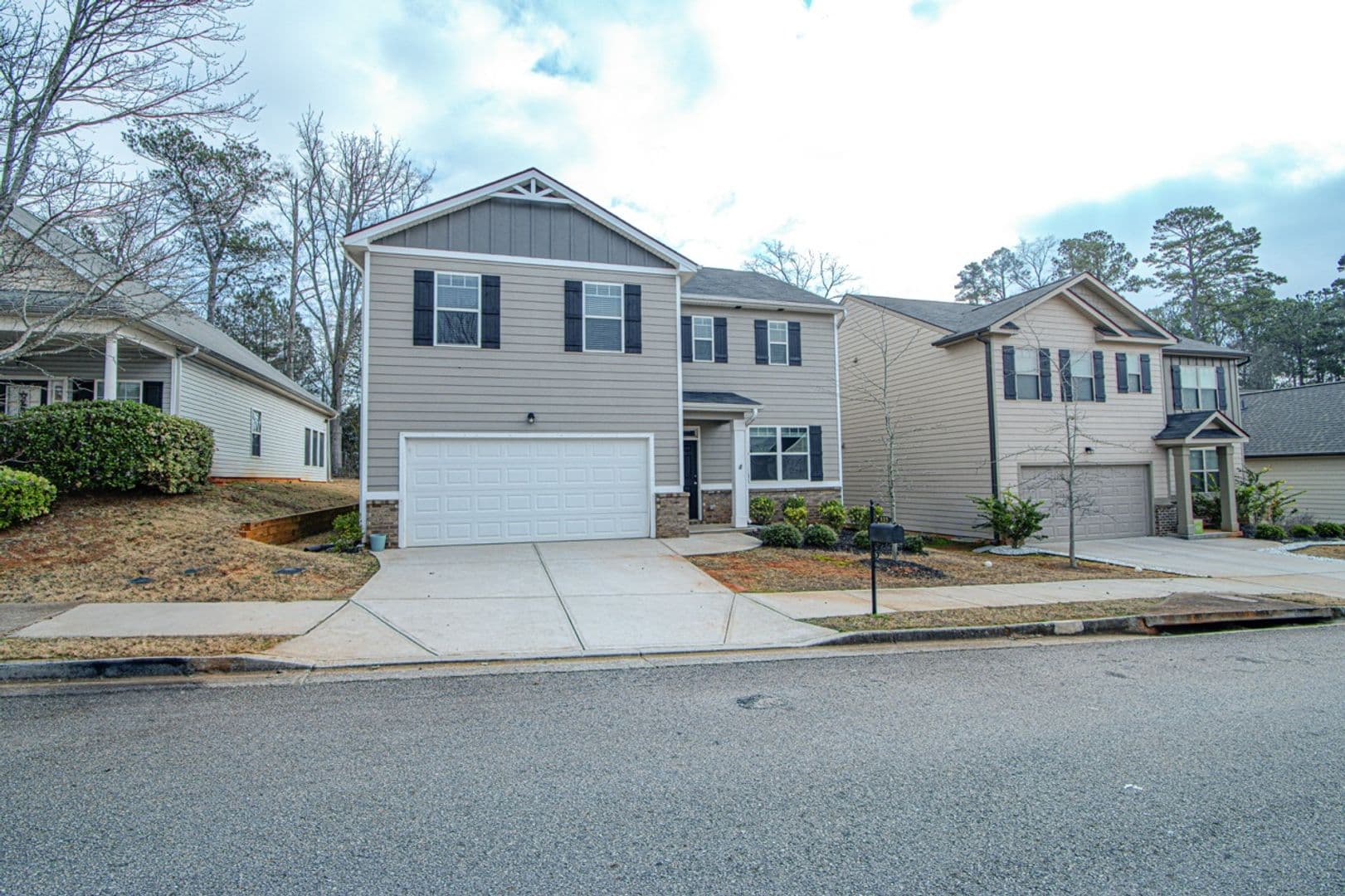 Athens House: 325 Park West Blvd