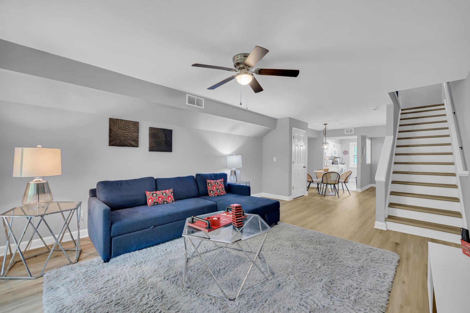 Athens Apartment: 290 Appleby Drive #268