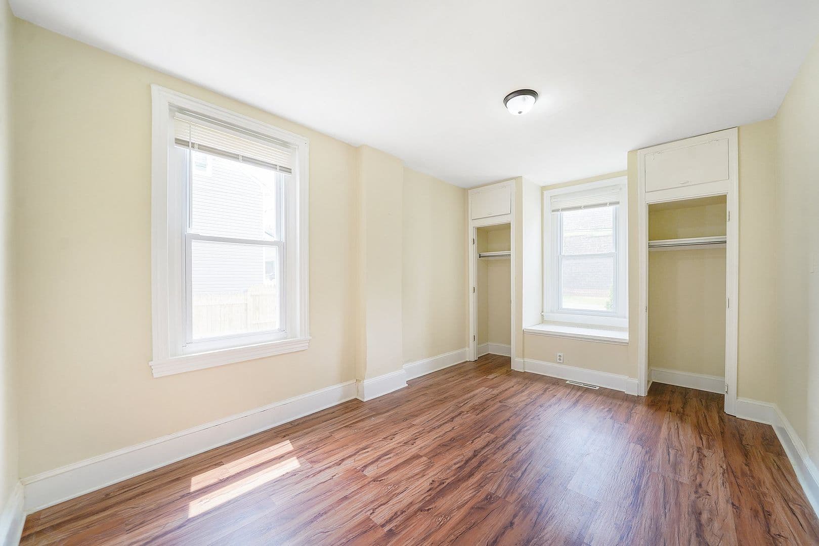 West Chester Apartment: 661 W Downingtown Pike