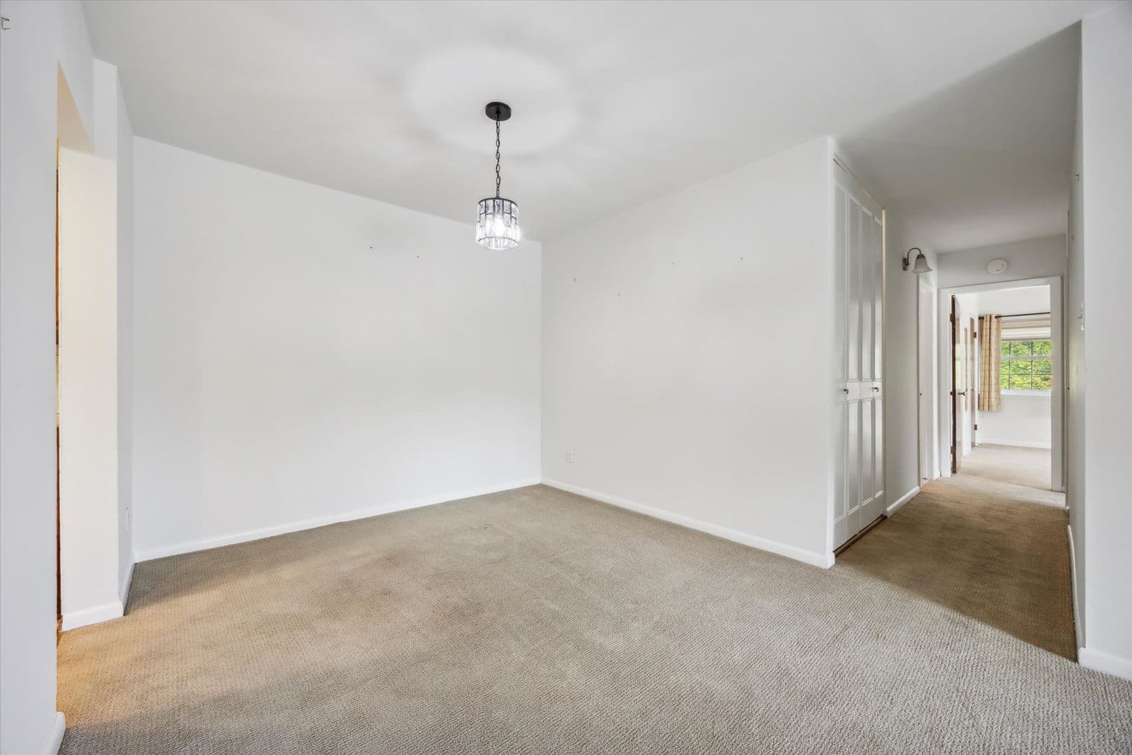 Devon Condo: 226 Old Forge Crossing