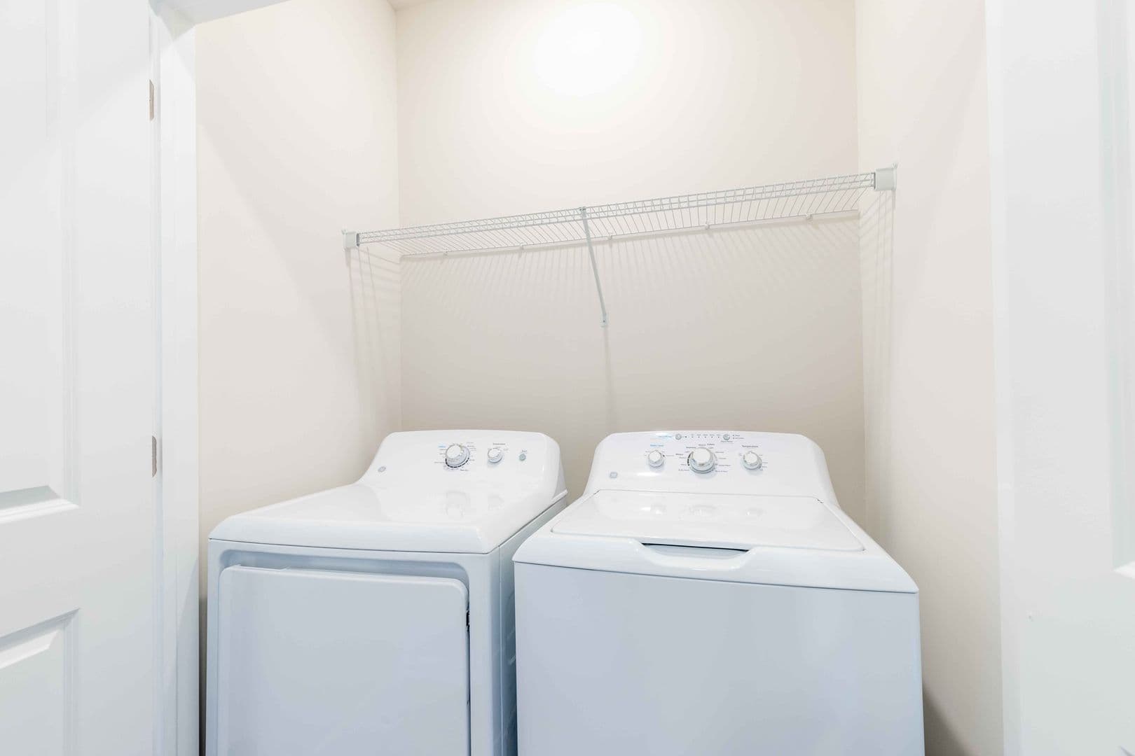 Parkesburg Apartment: 100 Wildflower Lane