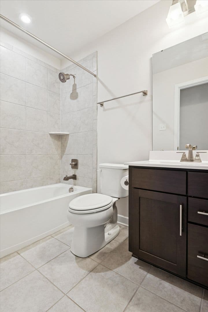 Downingtown Townhome: 270 Chase Dr