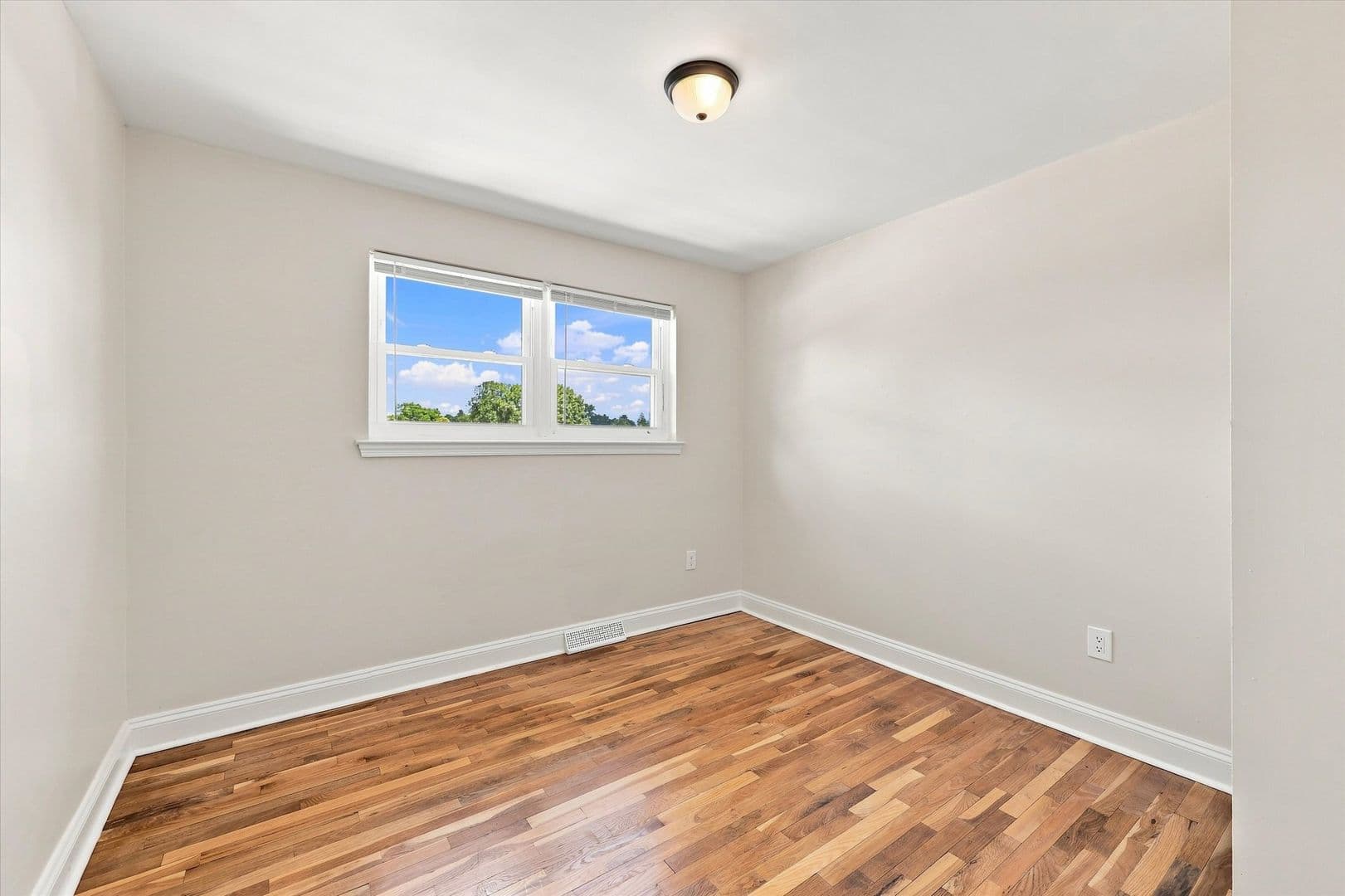 West Chester Townhome: 438 W. Chestnut Street