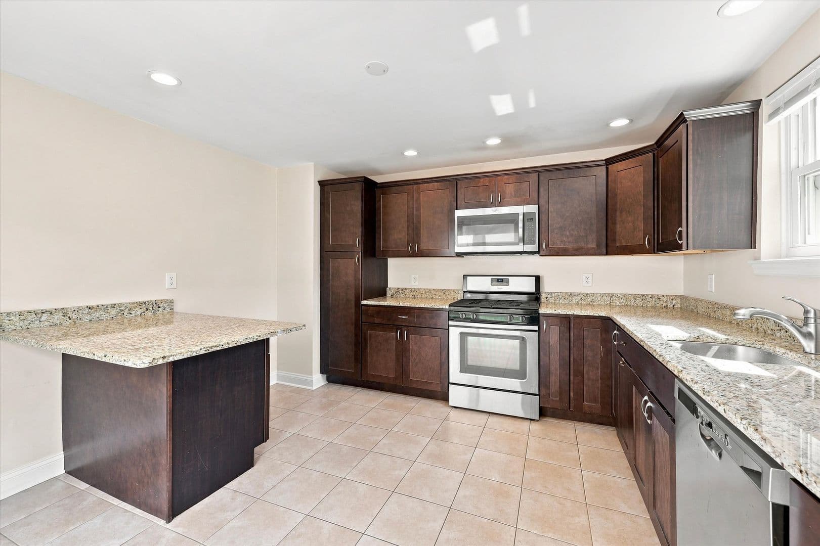 West Chester Townhome: 438 W. Chestnut Street
