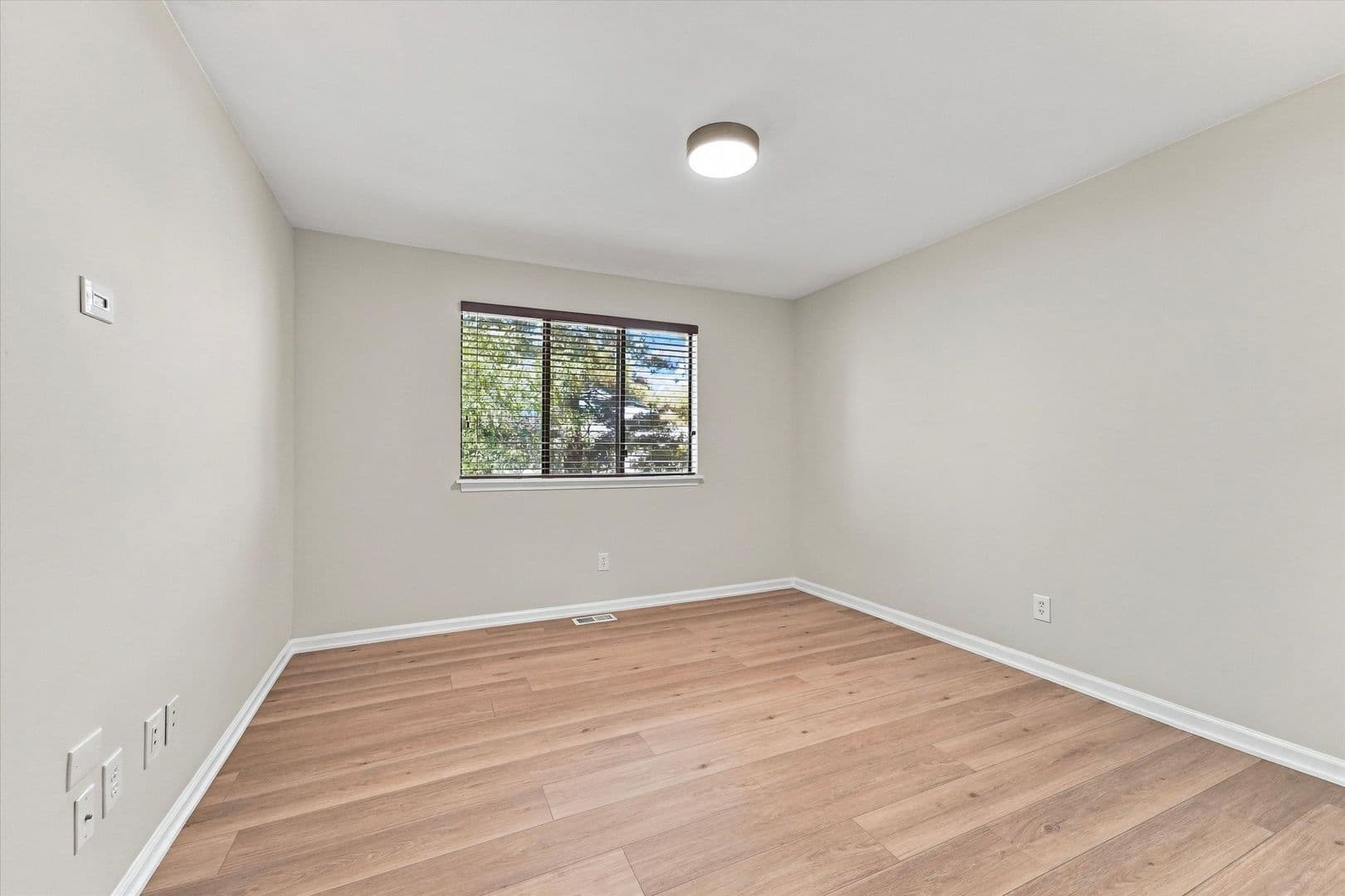 King of Prussia Townhome: 300 Winding Way