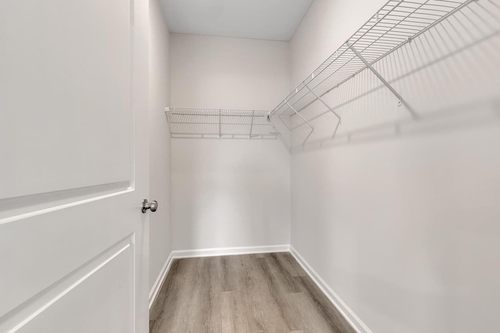 Parkesburg Apartment: 100 Wildflower Lane