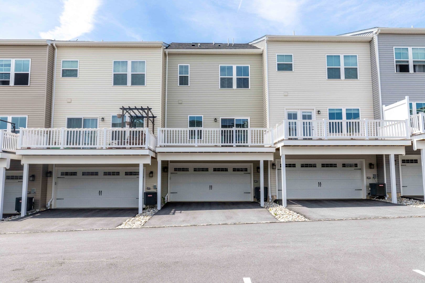 Malvern Townhome: 409 Patriots Path