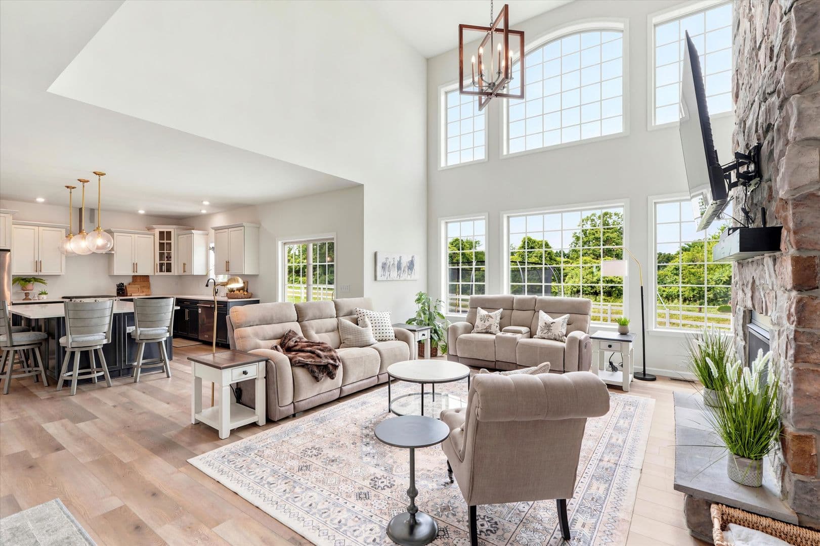 West Grove House: 103 Janine Way
