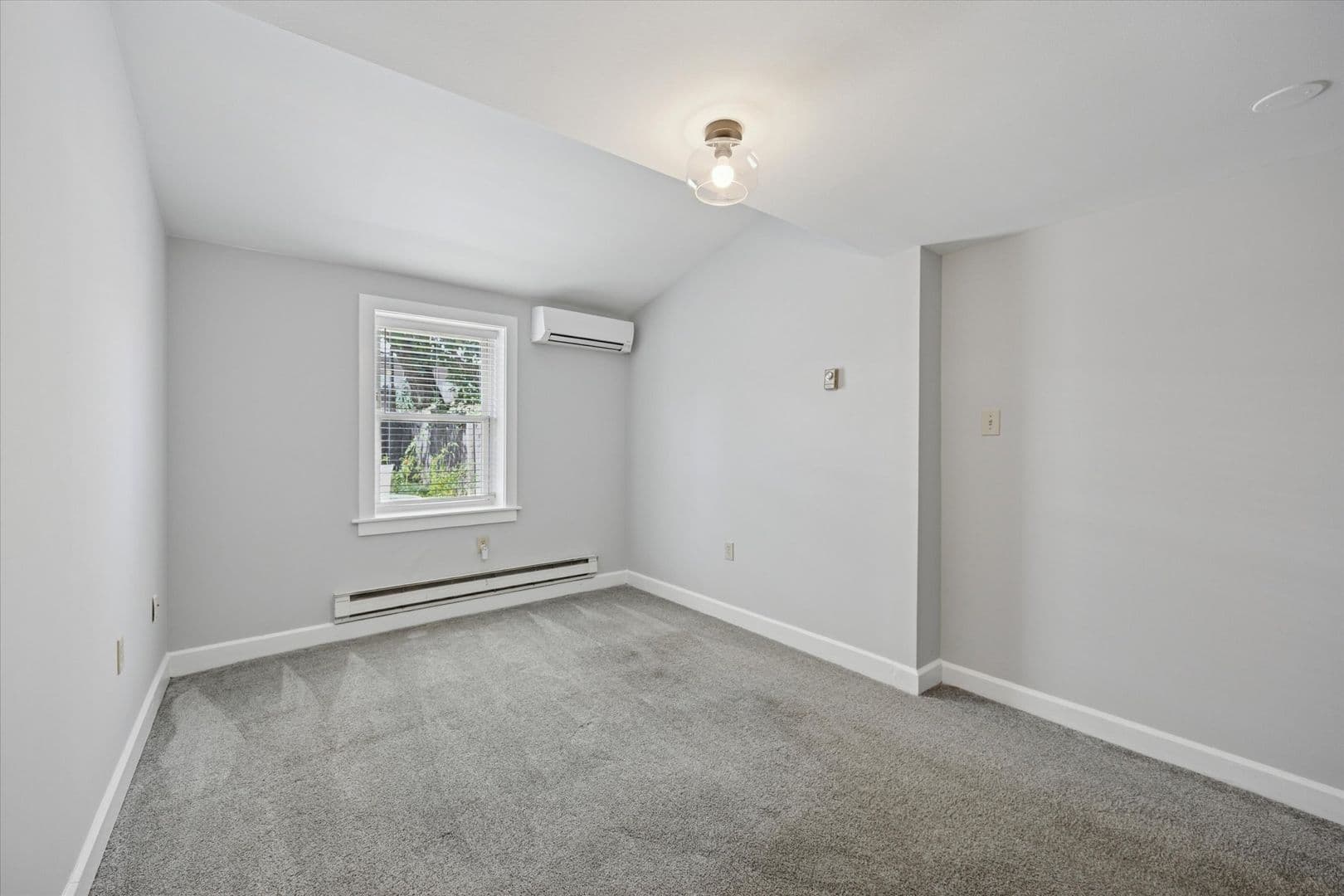 West Chester Apartment: 117 E Miner St
