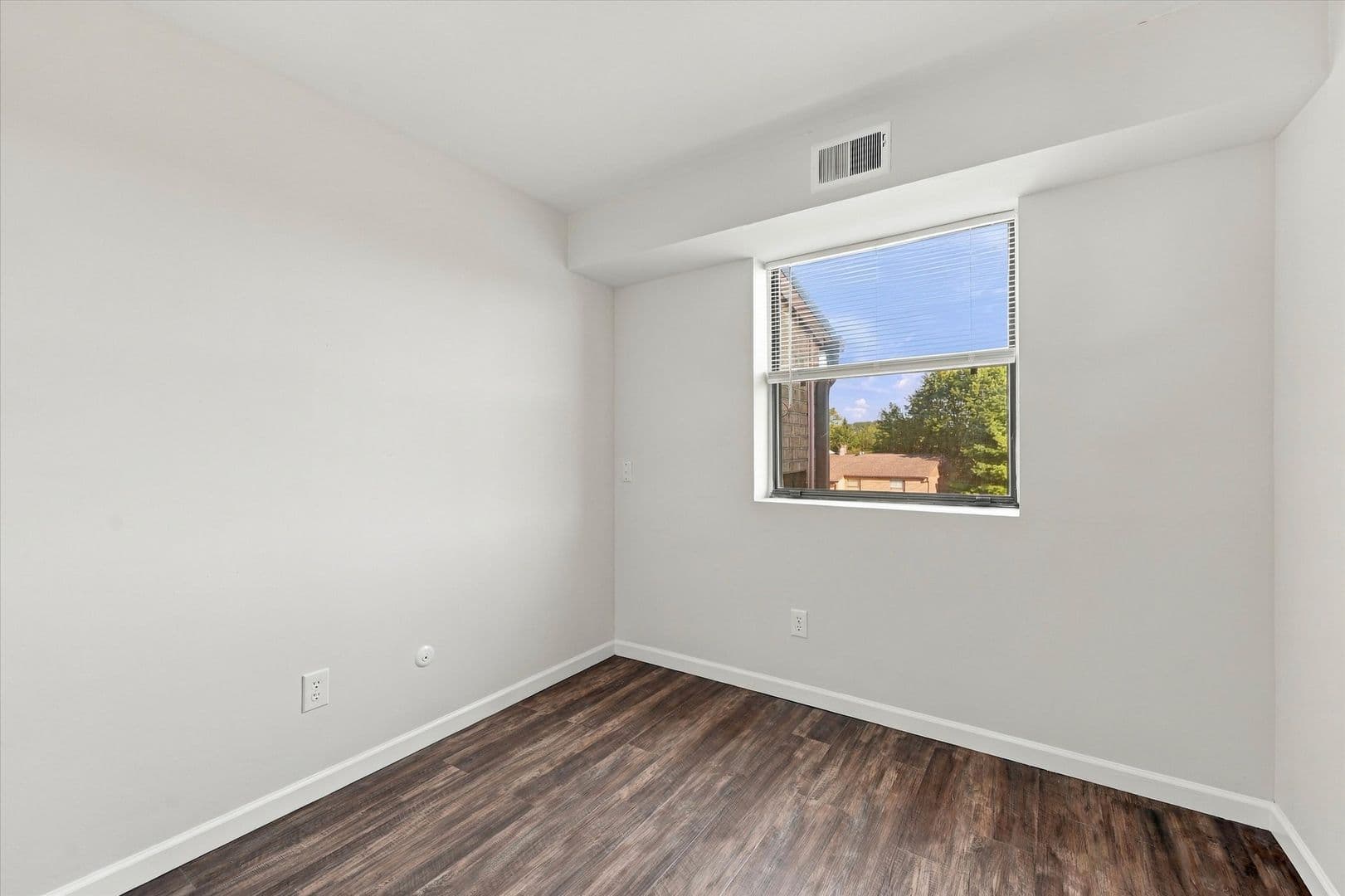 West Chester House: 1424 Valley Dr