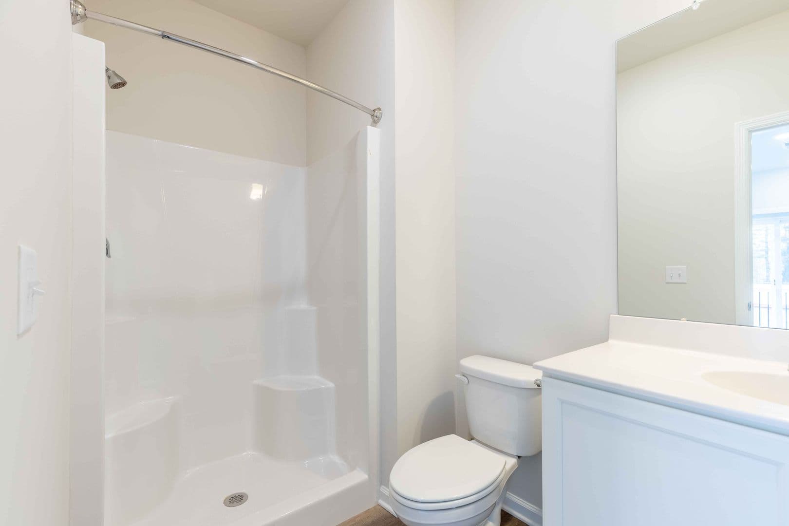 Parkesburg Apartment: 100 Wildflower Lane
