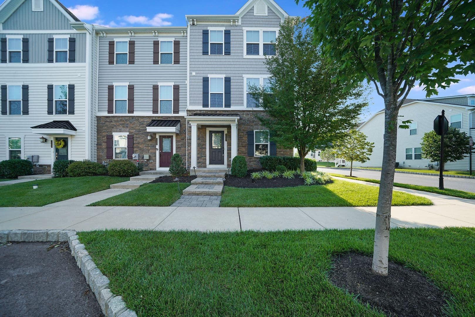 Malvern Townhome: 227 Quarry Point Rd