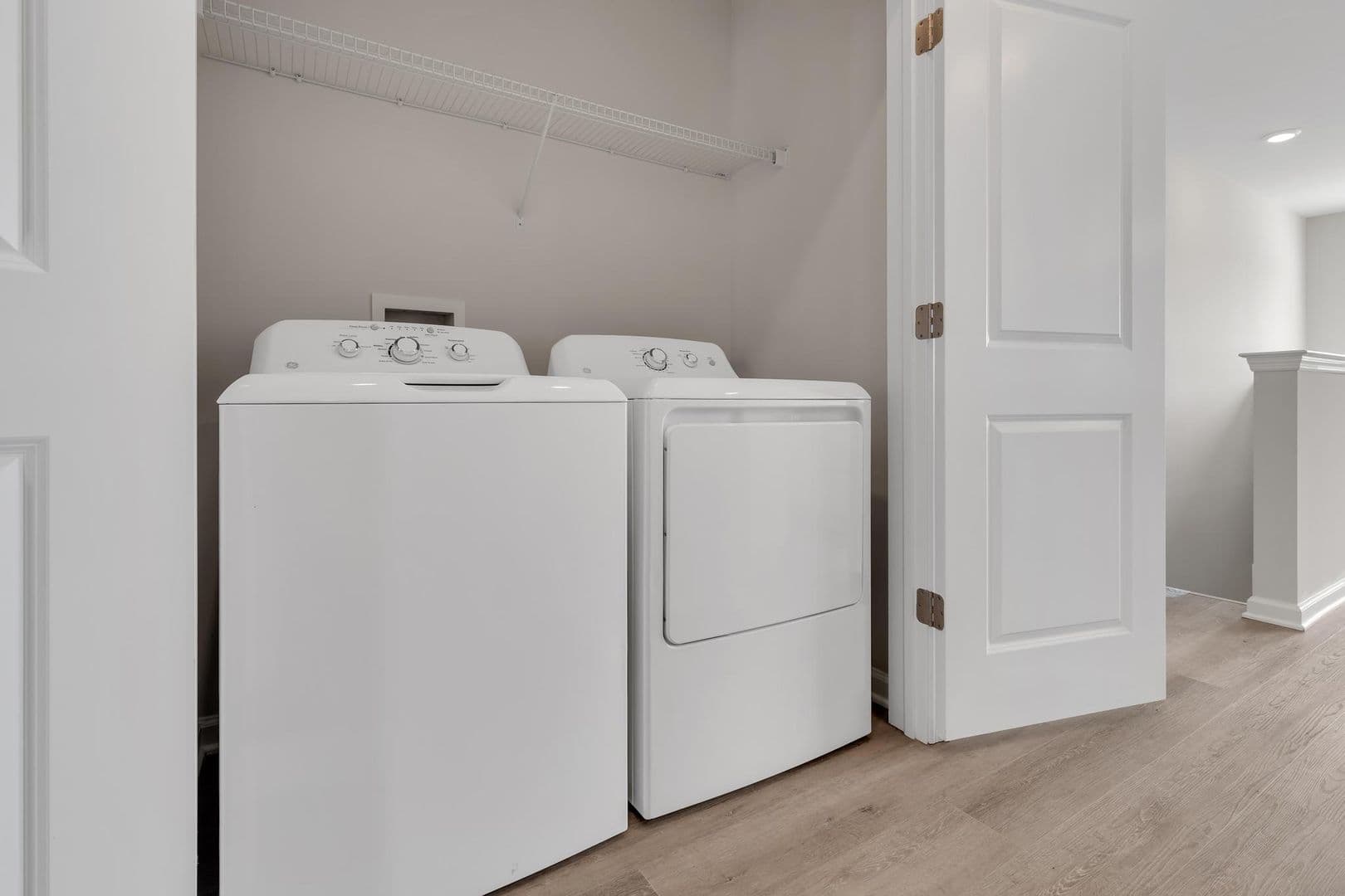 Parkesburg Apartment: 100 Wildflower Lane