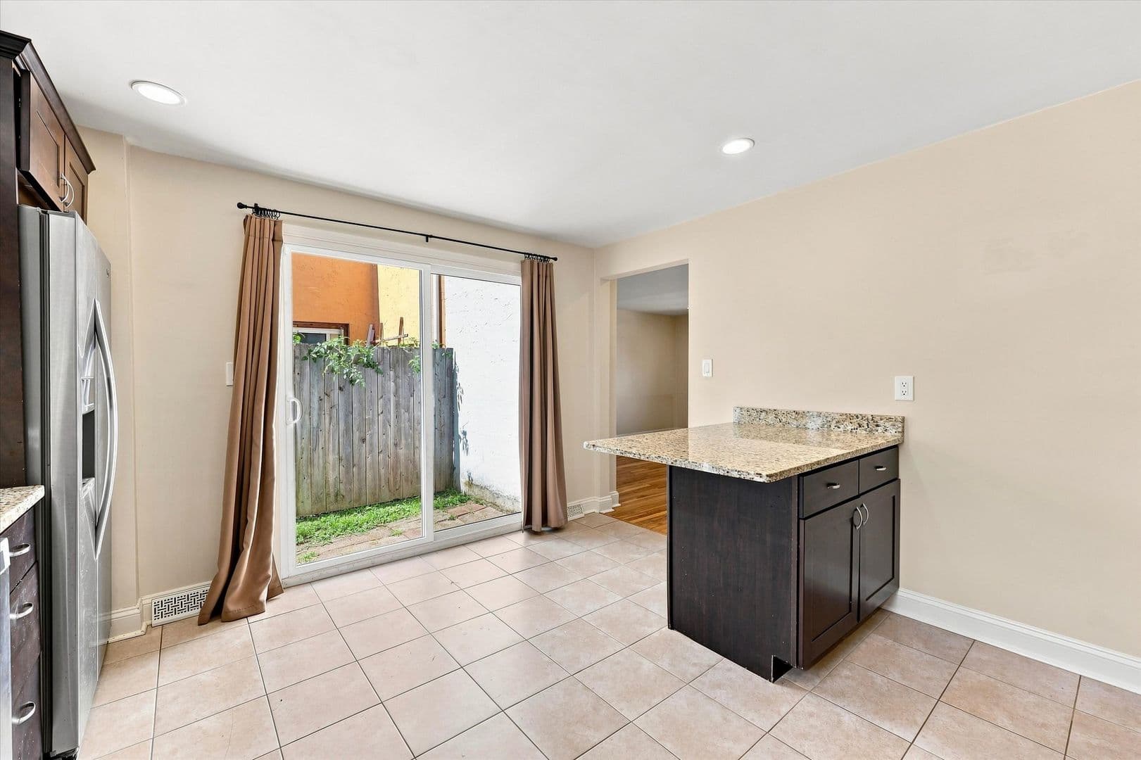 West Chester Townhome: 438 W. Chestnut Street