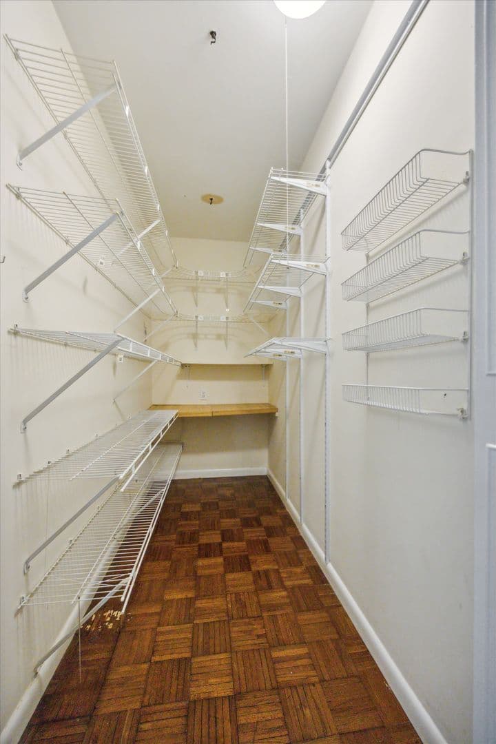 Devon Condo: 226 Old Forge Crossing