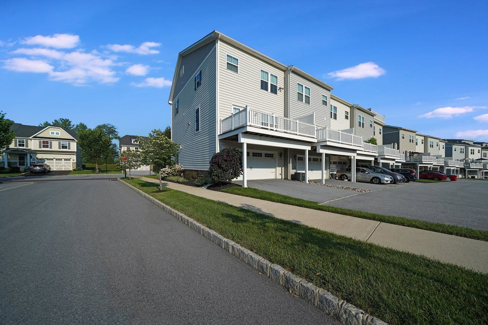 Malvern Townhome: 227 Quarry Point Rd