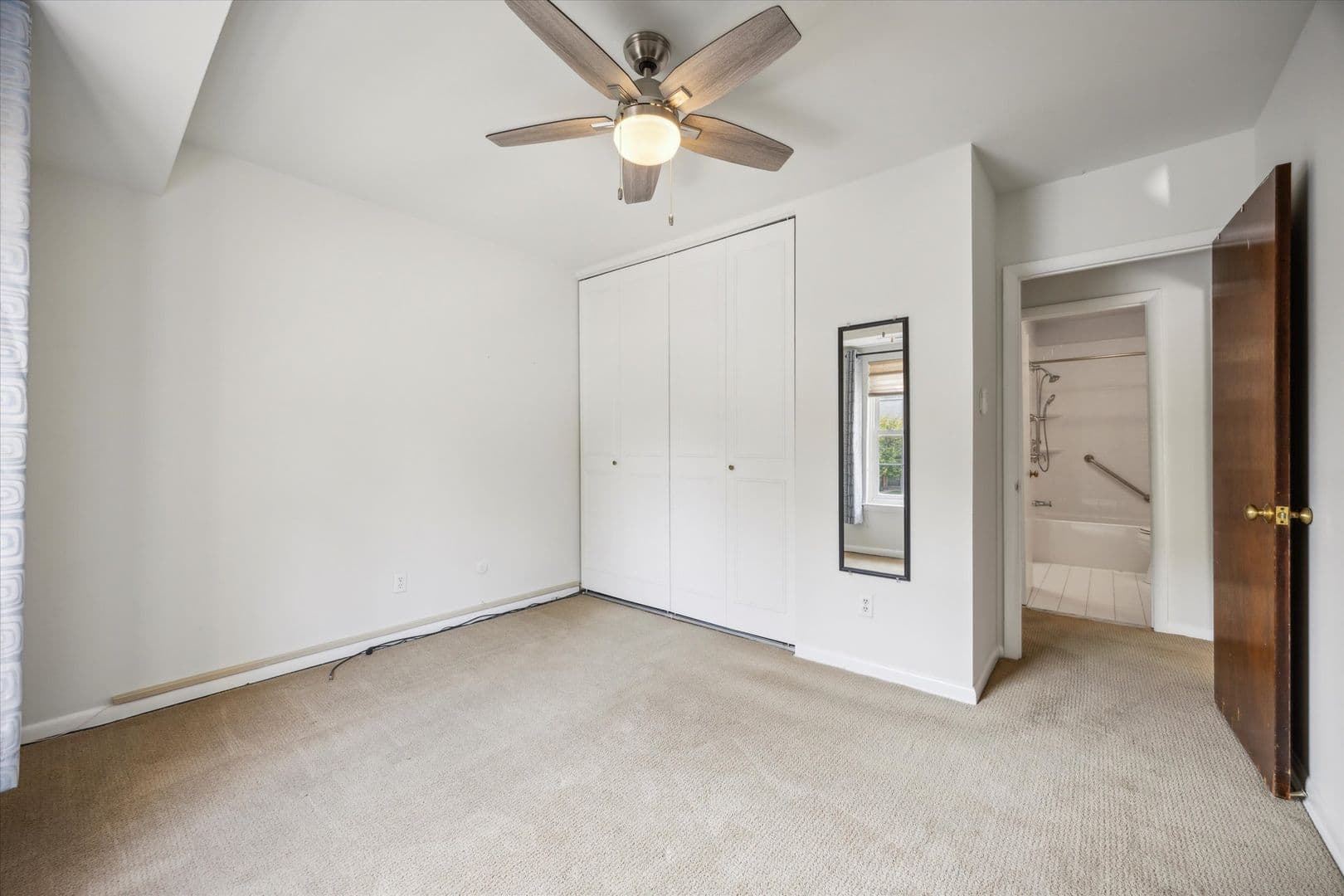 Devon Condo: 226 Old Forge Crossing