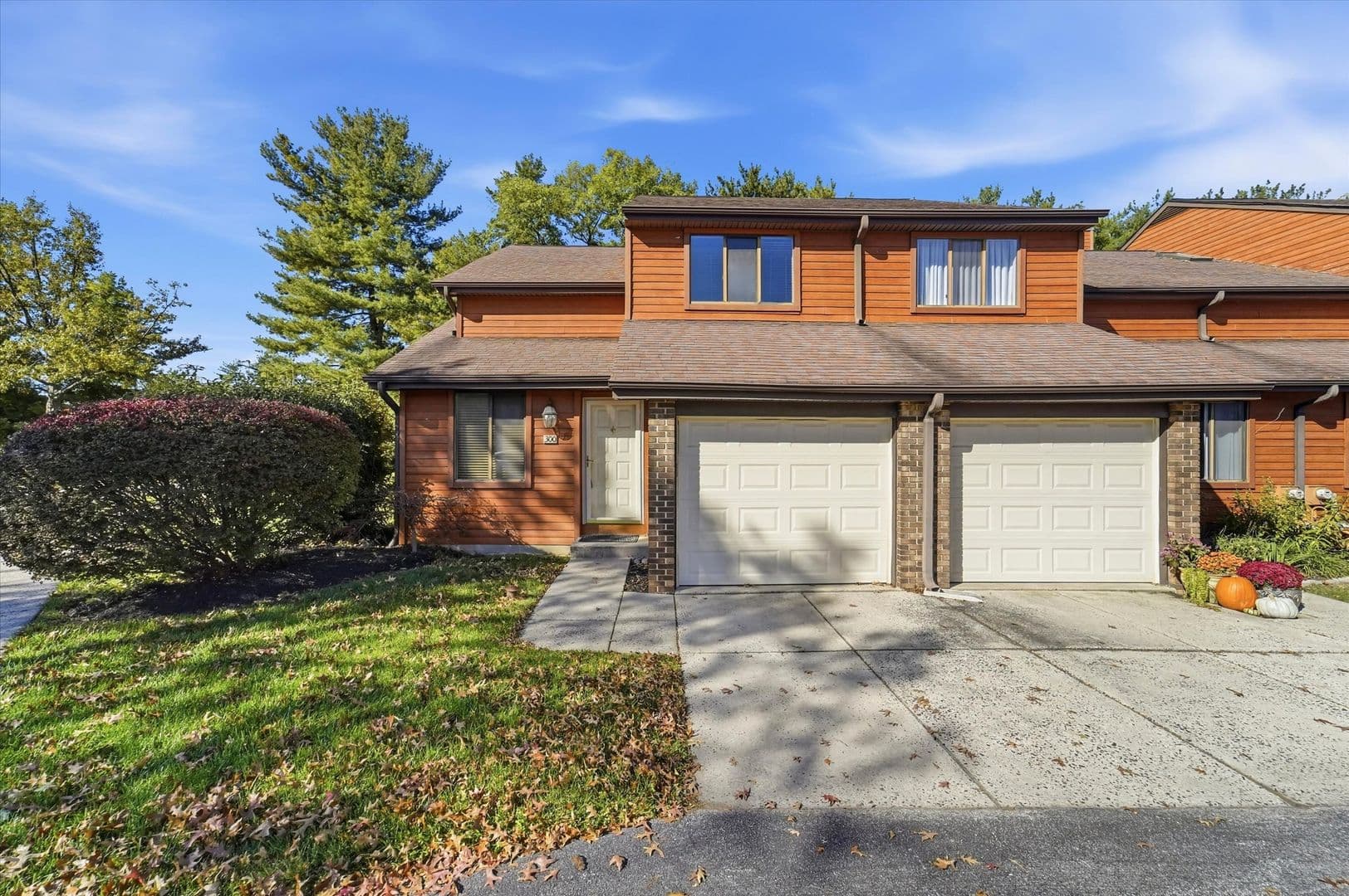 King of Prussia Townhome: 300 Winding Way