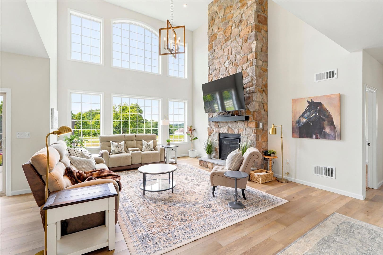 West Grove House: 103 Janine Way