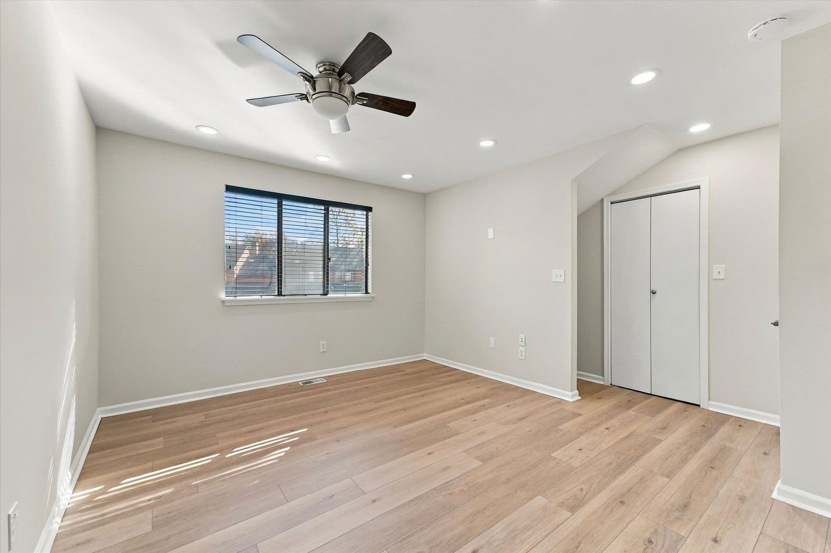 King of Prussia Townhome: 300 Winding Way