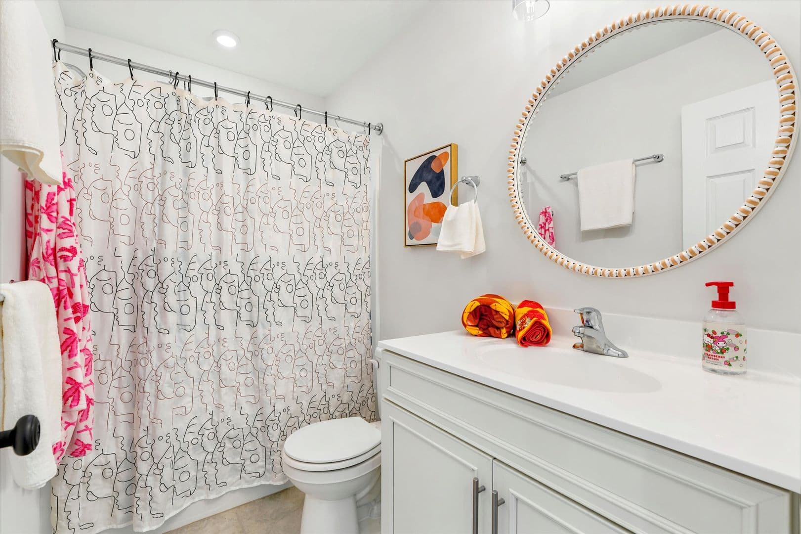 West Grove House: 103 Janine Way