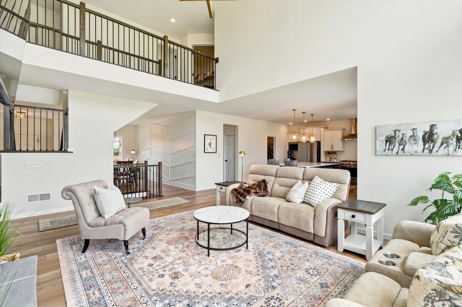 West Grove House: 103 Janine Way