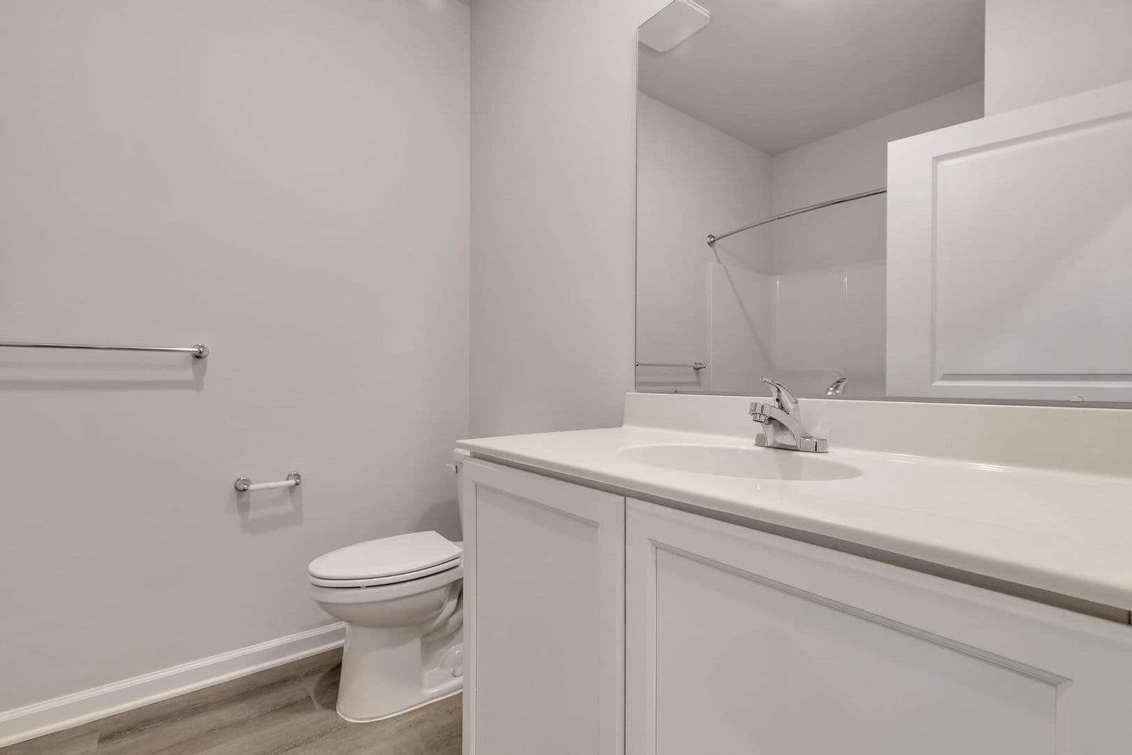 Parkesburg Apartment: 100 Wildflower Lane