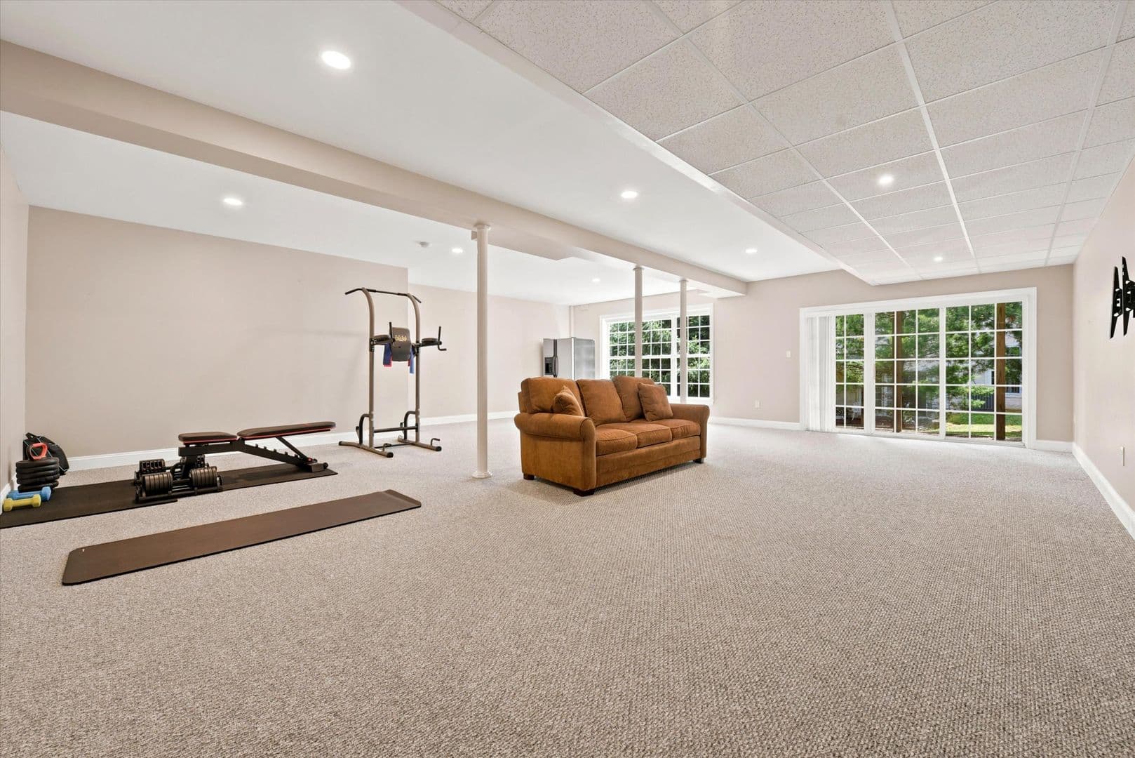 West Chester House: 65 Old Barn Dr