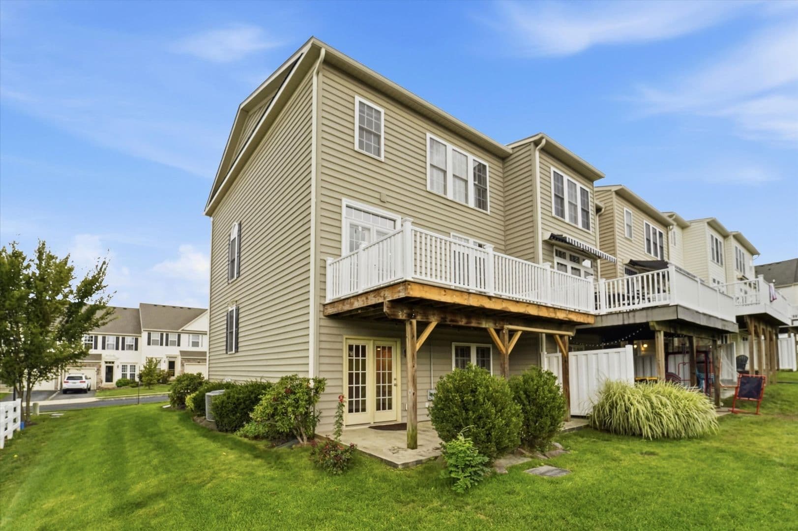 Pottstown House: 97 N Savanna Dr