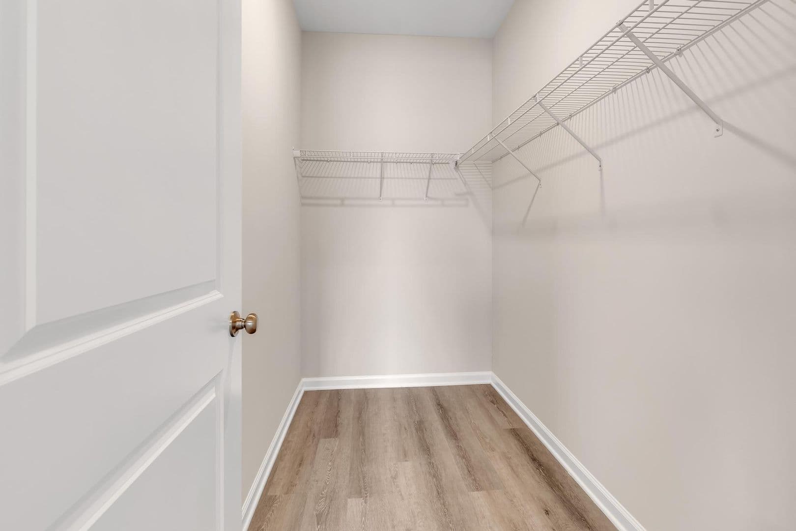 Parkesburg Apartment: 100 Wildflower Lane