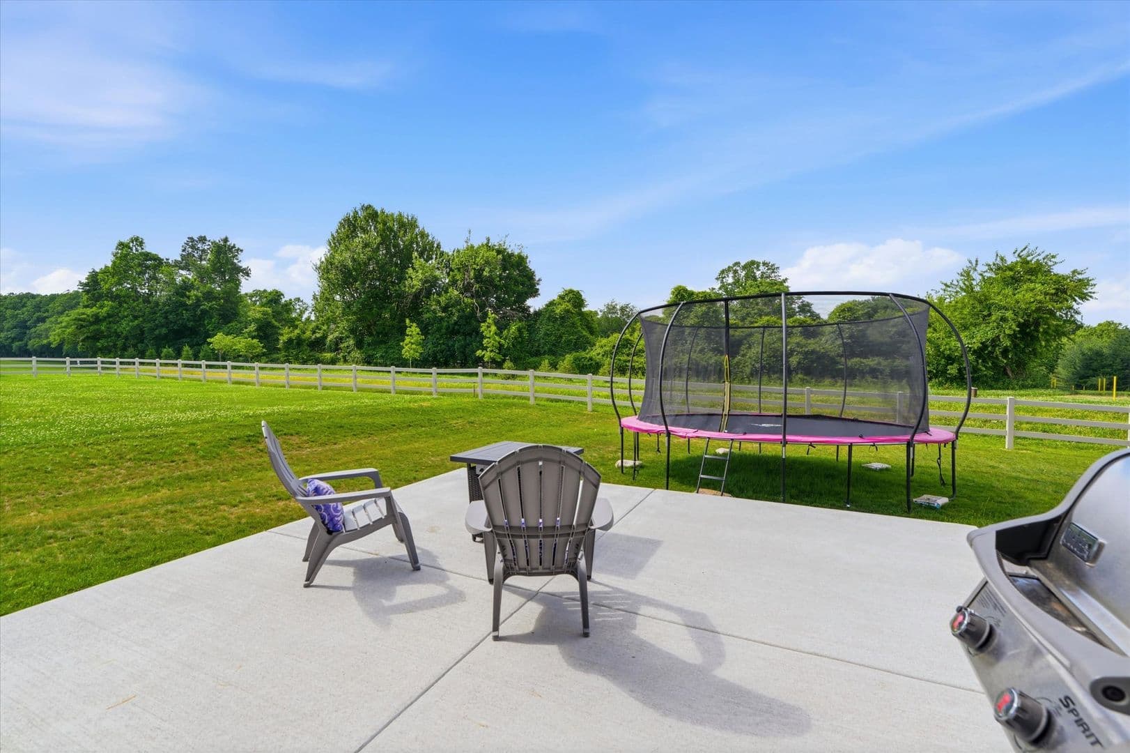 West Grove House: 103 Janine Way