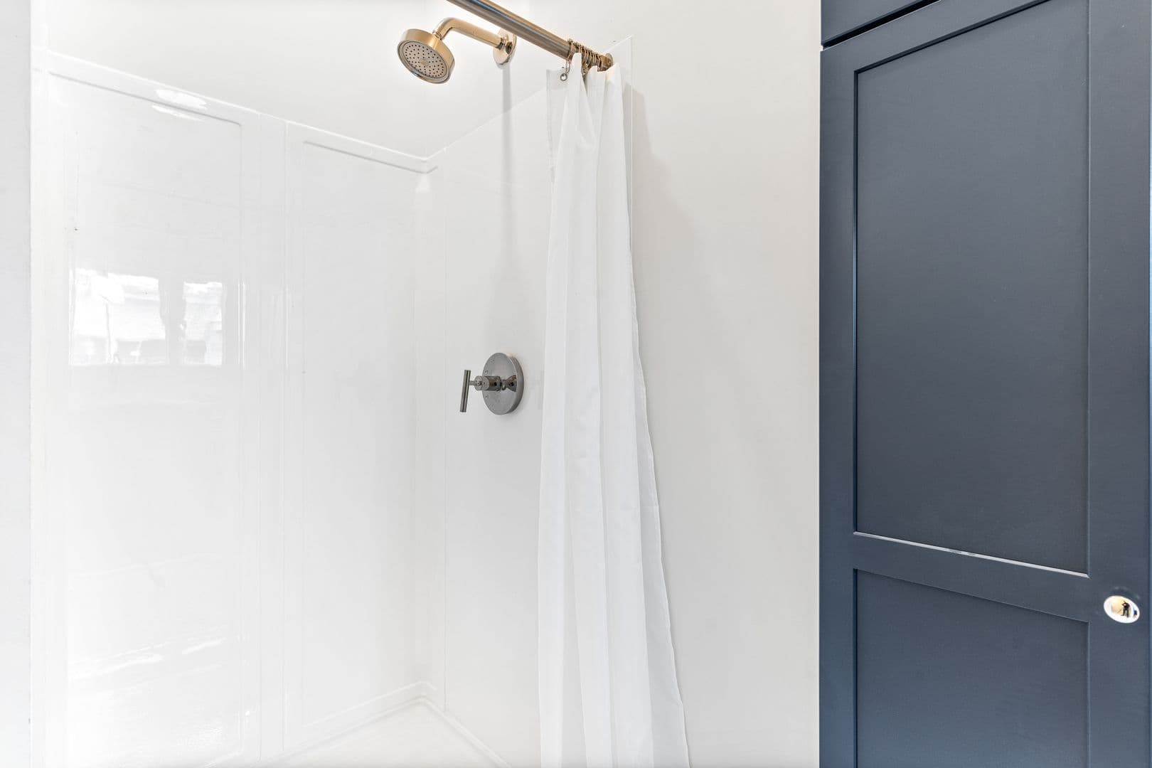Rumford Apartment: 986 Prospect Ave