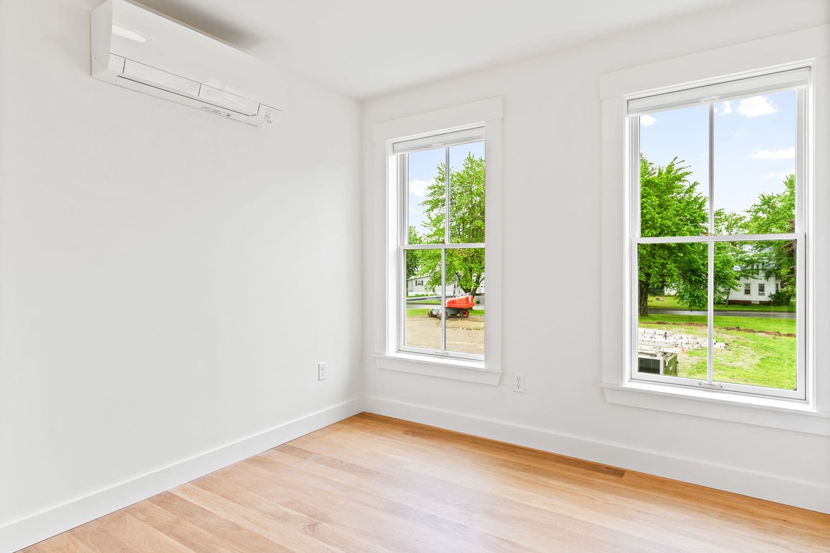 Rumford Apartment: 986 Prospect Ave
