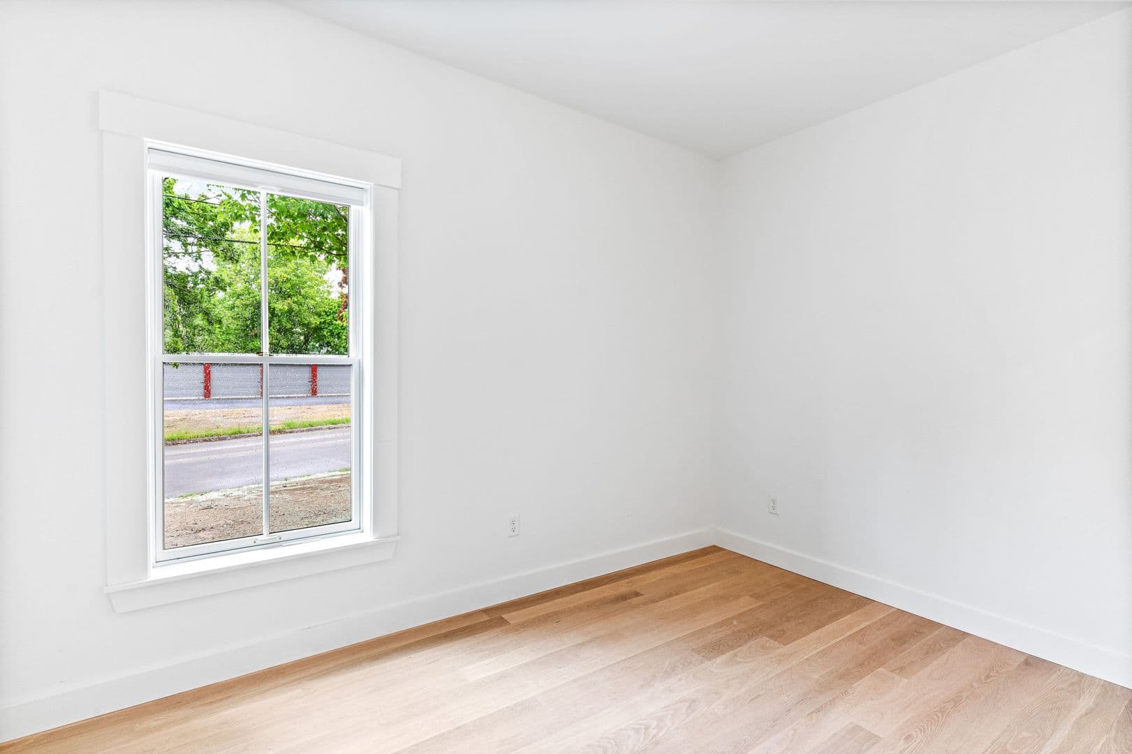 Rumford Apartment: 986 Prospect Ave