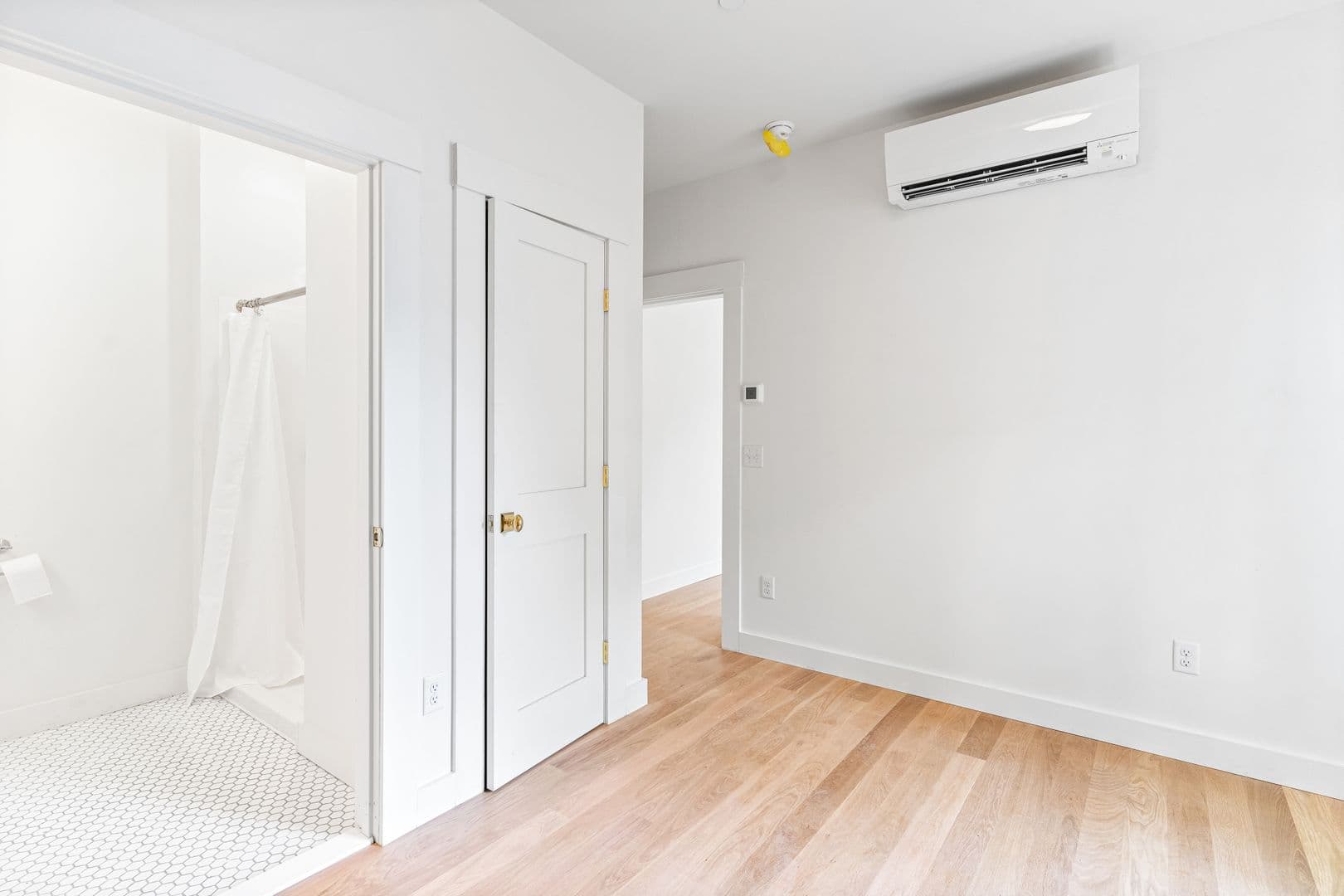 Madison Apartment: 55 Weston Ave