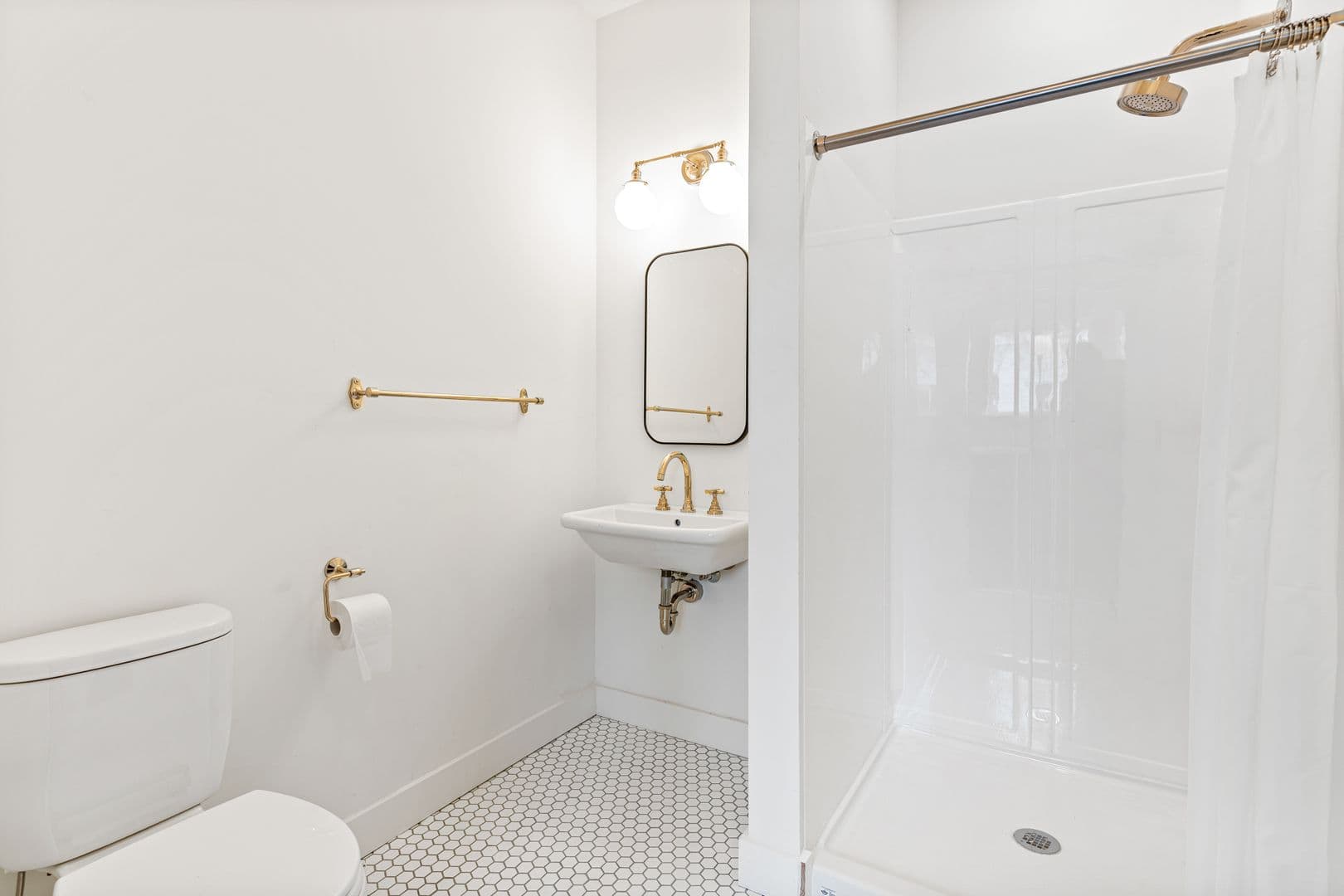 Madison Apartment: 55 Weston Ave