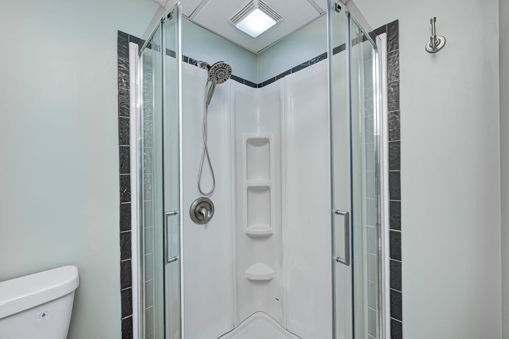 Indianapolis House: 230 East 9th St #401