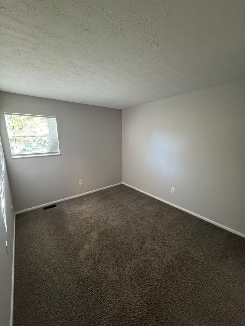 Indianapolis Townhome: 8585 Fairway Trails