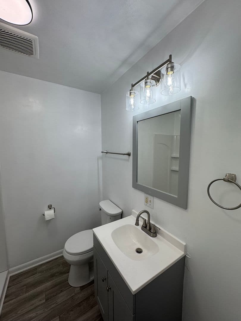 Beech Grove Apartment: 230-232 5th